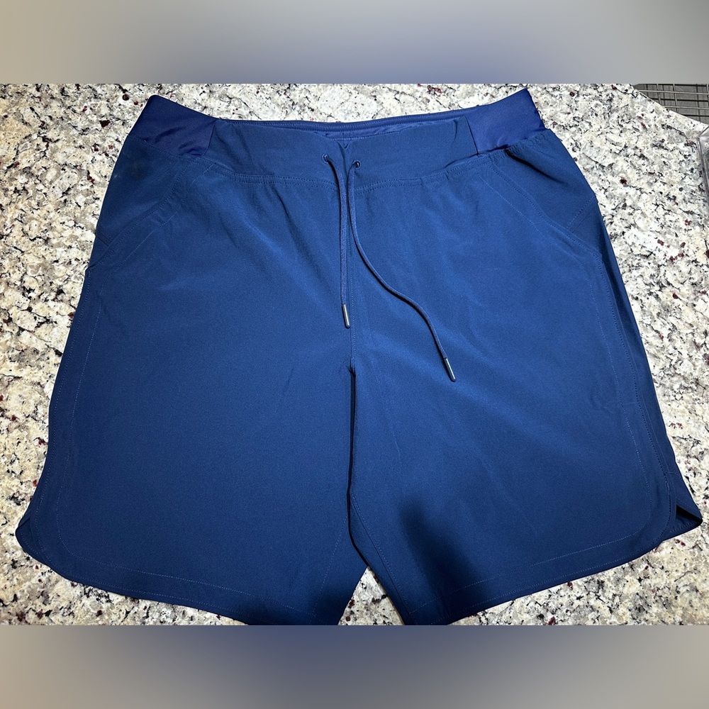 Lands’‎ End Navy Blue Athletic Running Shorts Women’s Size 12 Drawstring Pockets
